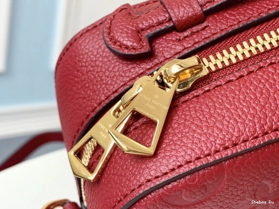 SAINTONGE LOUIS VUITTON 0807
